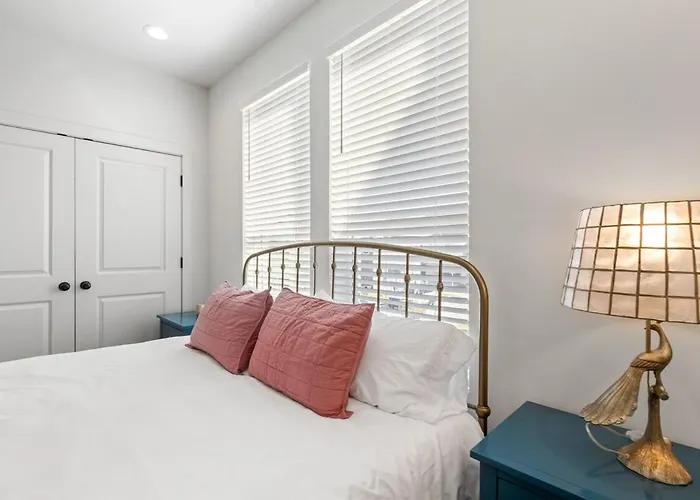 New Acadian House King Bed Cajun Luxury Nespresso Appartement *